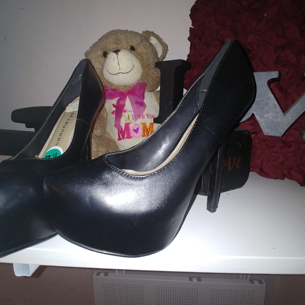 Black Stilletos